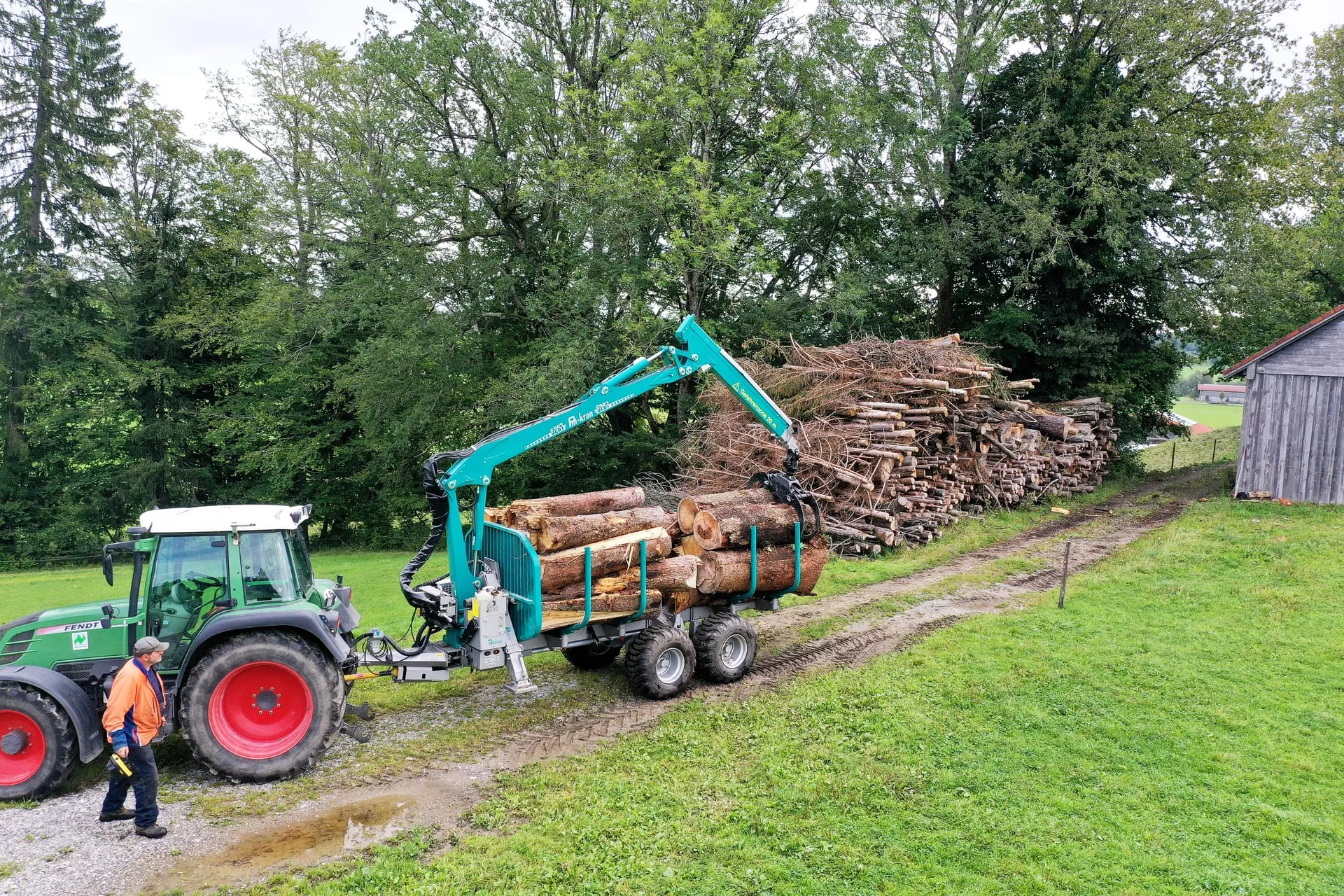 Pfanzelt Profi Forwarding Trailers