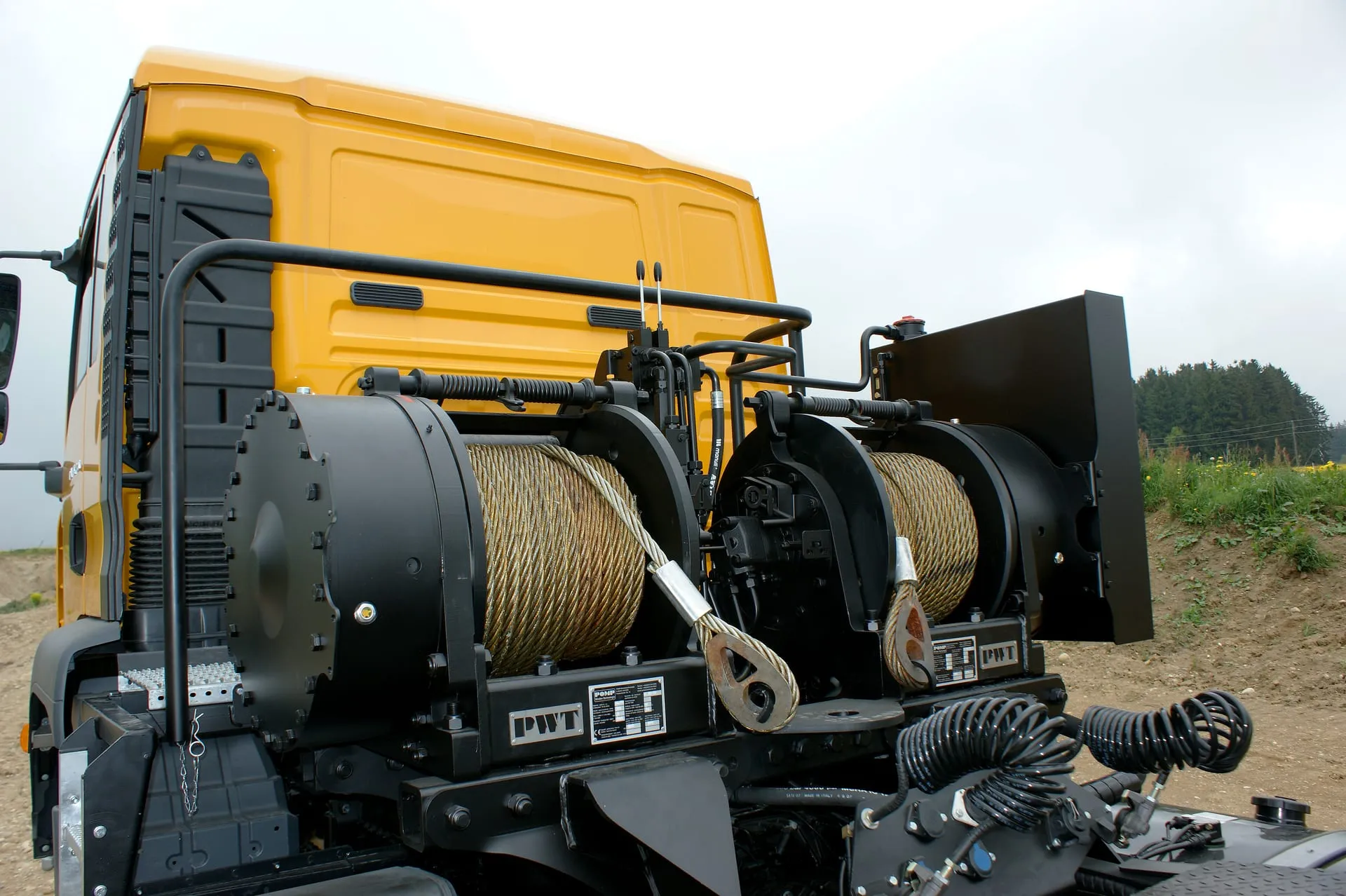 Pfanzelt Vehicle-Mounted Cable Winches