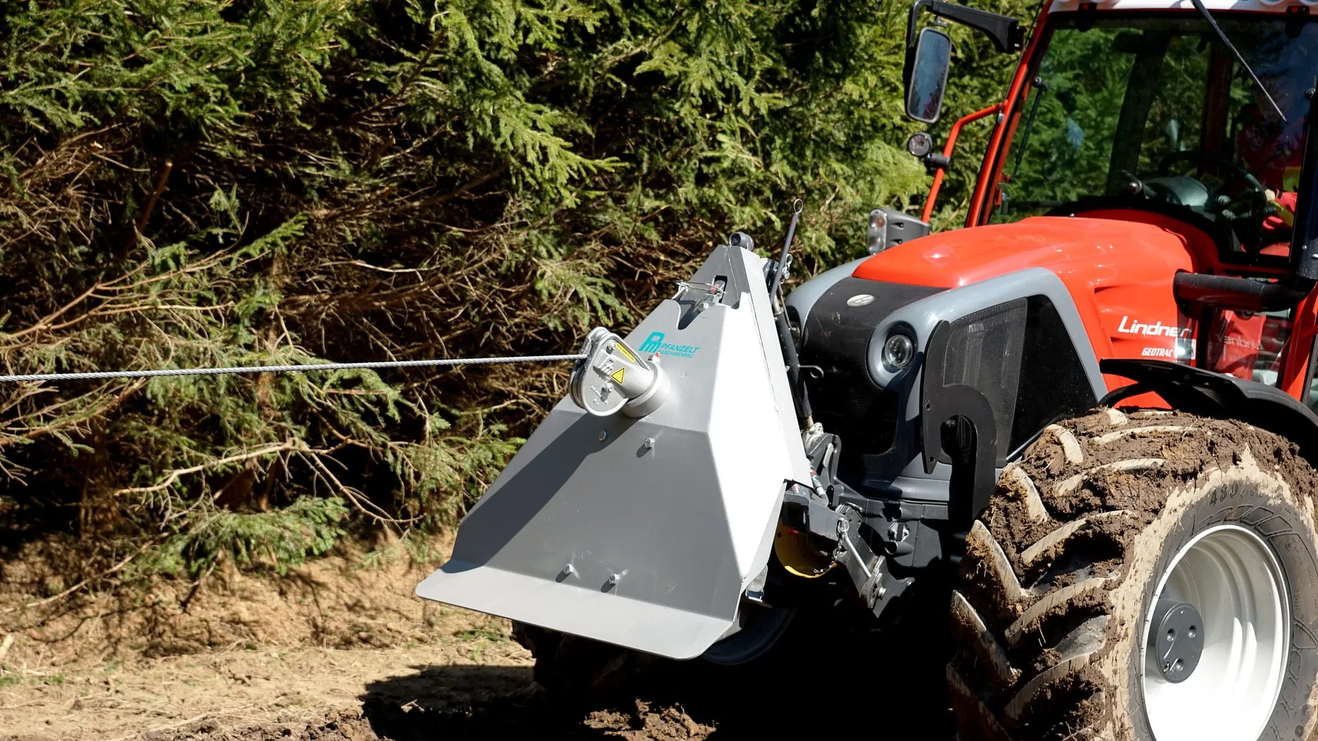 Pfanzelt MySelf Front-Mounted Recovery Winch