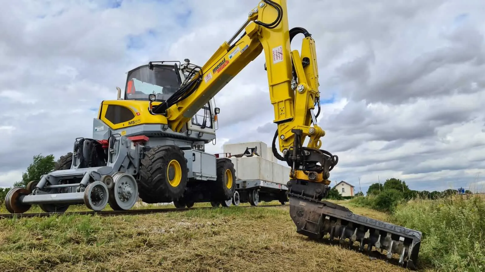 Seve RAF32 Rail Trailer