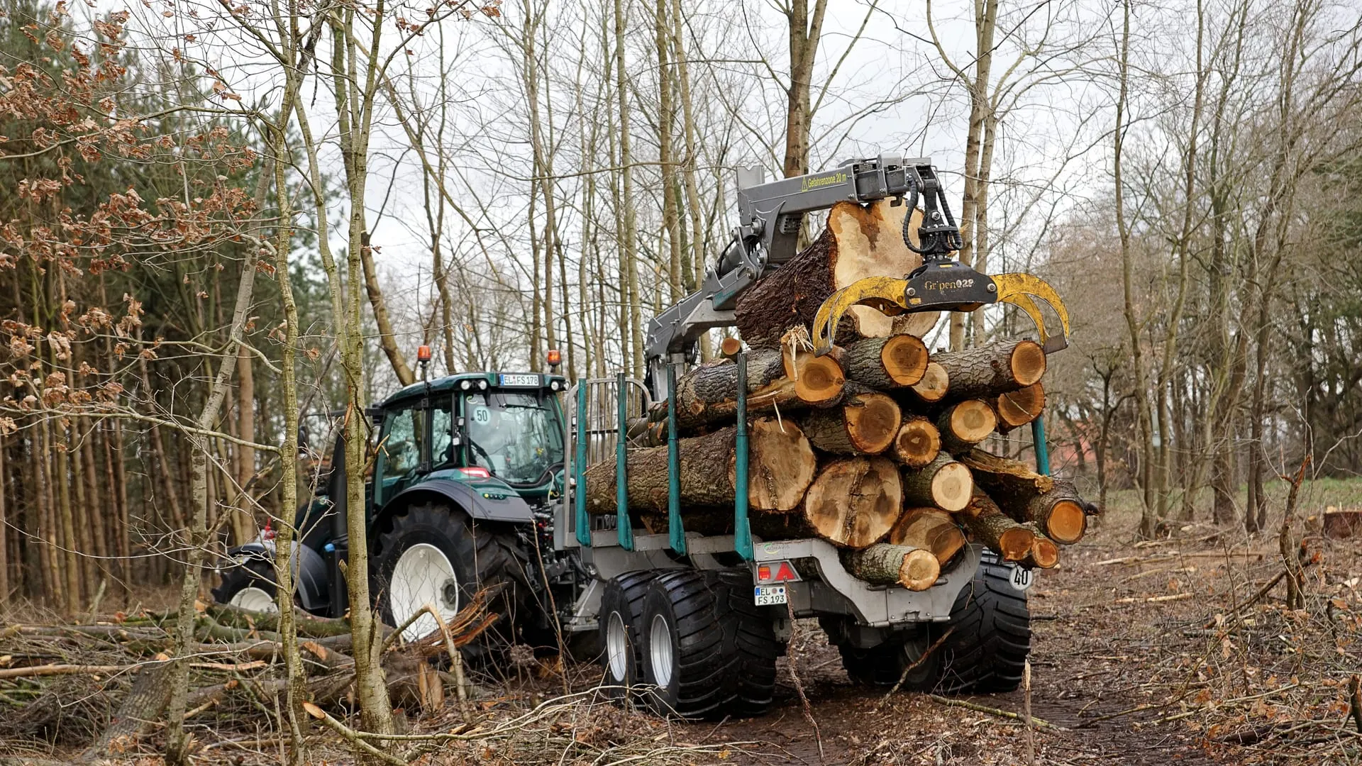 Pfanzelt logLINE Forwarding Trailers
