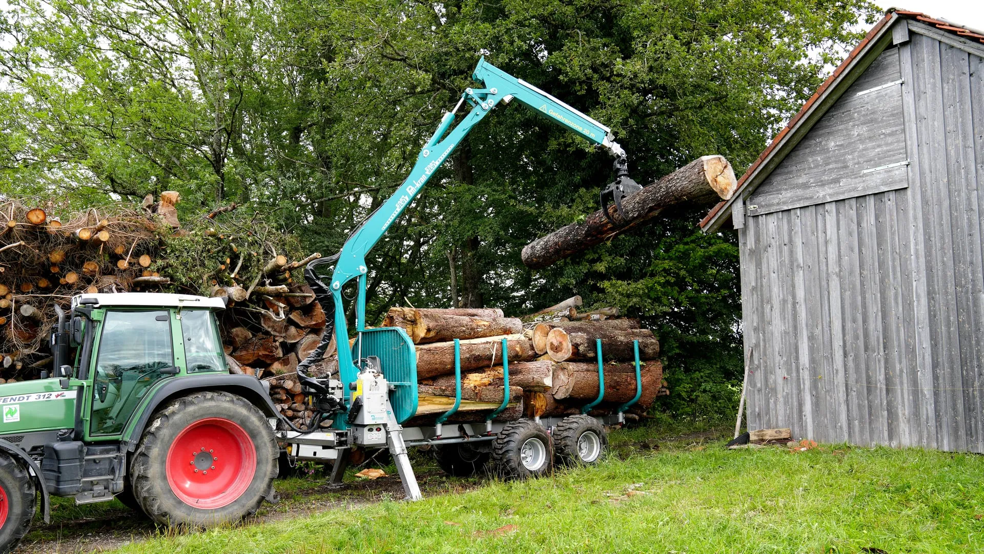 Pfanzelt Profi Forwarding Trailers