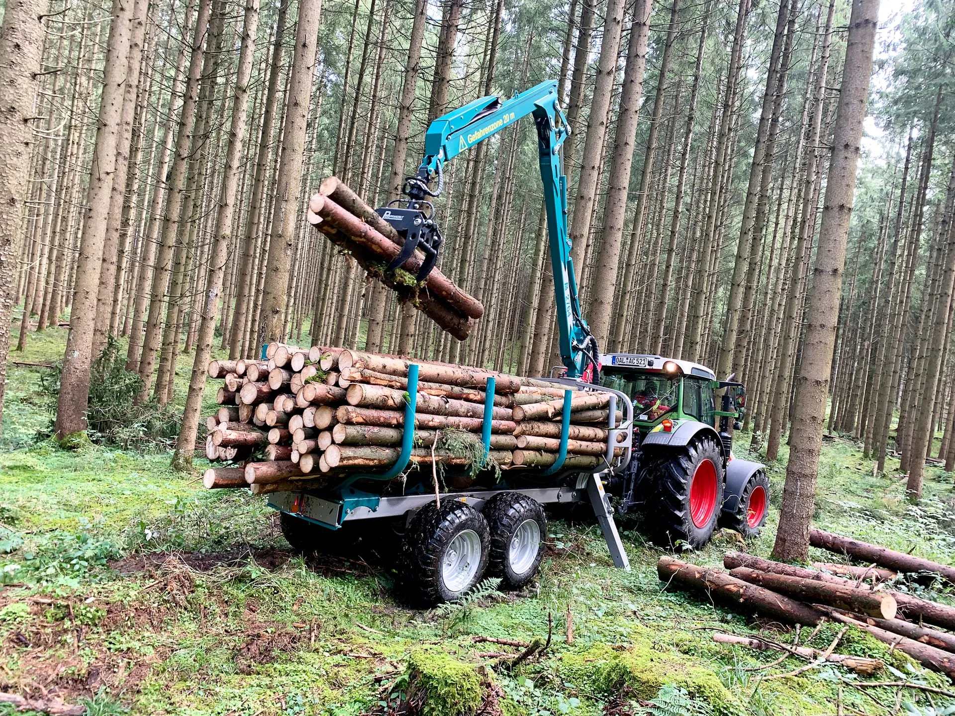Pfanzelt S-line Forwarding Trailers