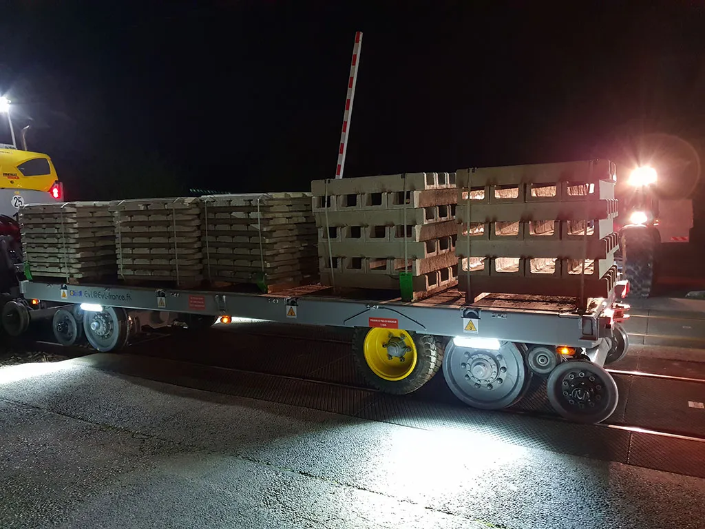 Seve RAF32 Rail Trailer